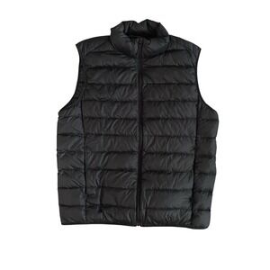Uniqlo Ultra Light Down Vest Mens Medium Black Lightweight Packable Puffer Nylon